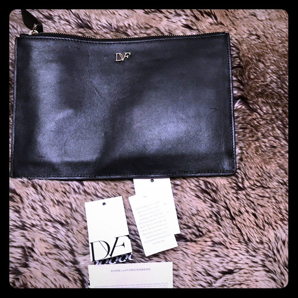DVF clutch purse beautiful leather and cowhide